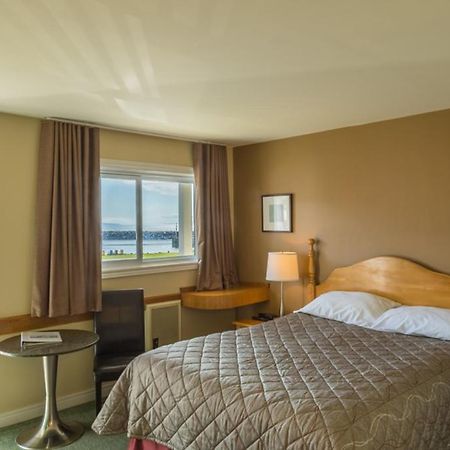 אלמה Alpine Motor Inn מראה חיצוני תמונה